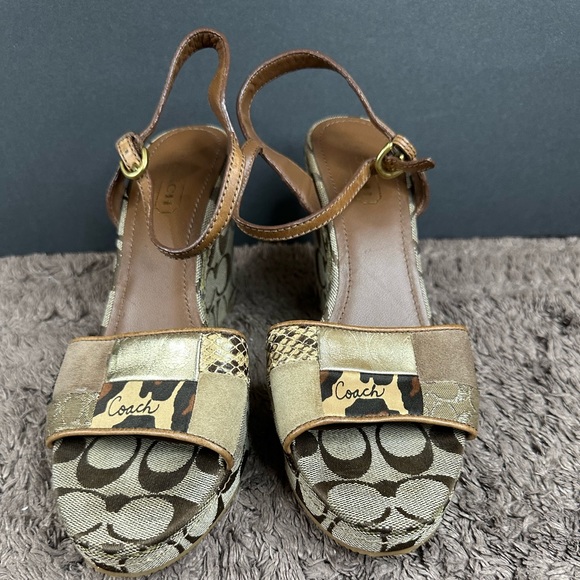 Coach Heels - Picture 1 of 8